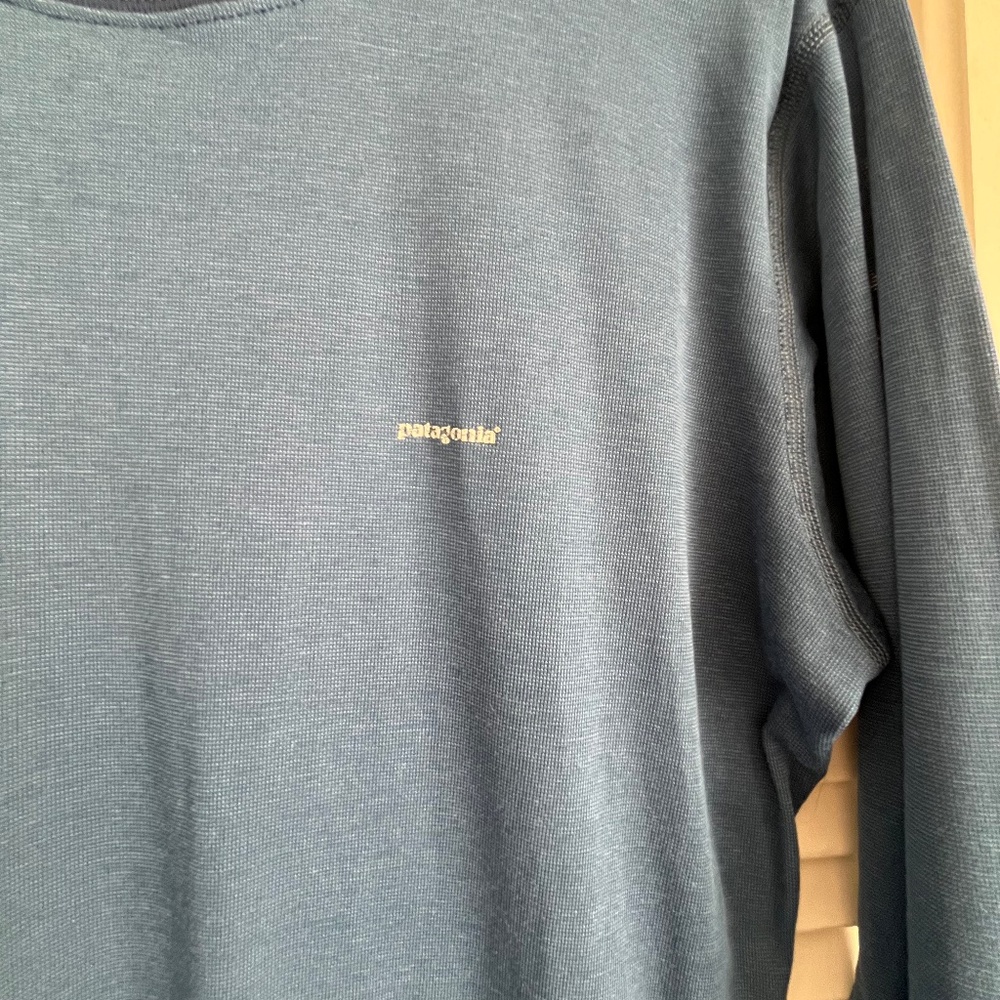 Patagonia Vintage MENS Capilene Medium Blue Long Sleeve Shirt Size L - Picture 3 of 9